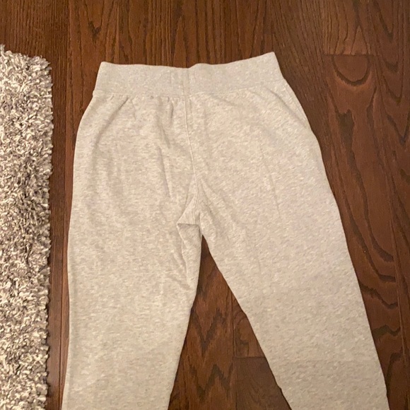 Champion jogging pants in size womens medium. Light grey - Picture 5 of 5